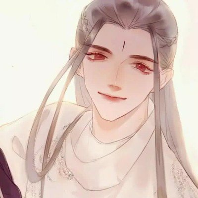 男子爬山摔倒反救了自己一命